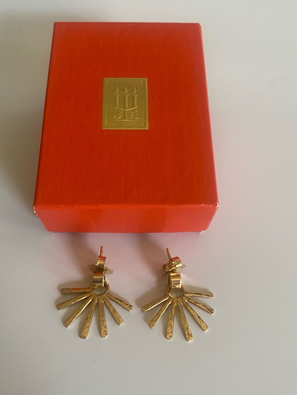 ⭐️JAMES AVERY⭐️14K Hammered Yellow Gold Sunburst Earring Posts